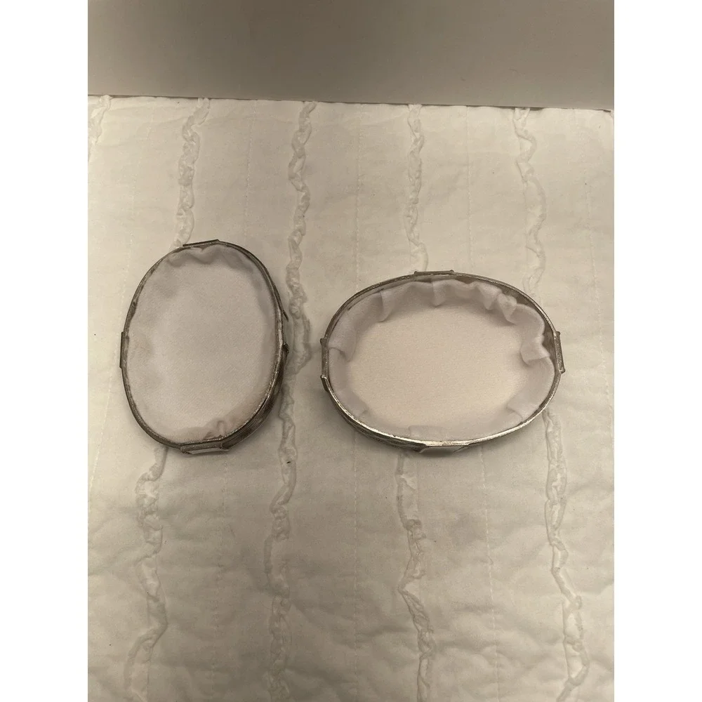 Godinger Silver Art Co. Silver-plated Lined Oval Jewelry Trinket Box Gold Bow